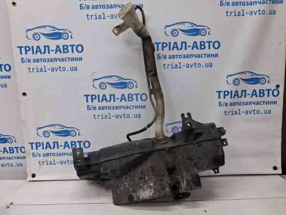Бачок омывателя Mitsubishi Pajero Wagon 3 3.2 ДИЗЕЛЬ 4M41 1999 (б/у) Киев