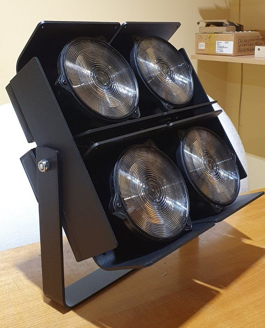 Прожектор зенитный LED Hunter 2 Запорожье - изображение 4