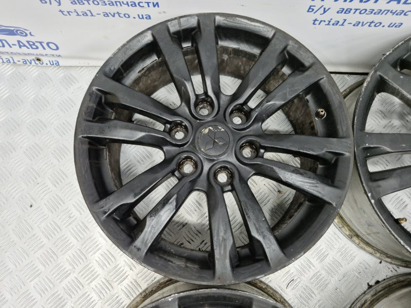 Диски титан комплект R18 Mitsubishi Pajero Wagon 3 3.2 ДИЗЕЛЬ 4M41 1999 (б/у) Киев - изображение 2