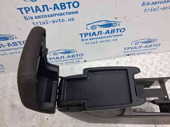 Подлокотник Mitsubishi Outlander 2003-2006 MN124813HA (Арт. 68831) Київ