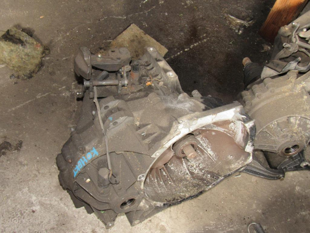 Коробка передач 5 ступ. Ford Connect 1.8 tdci 2002-2014 (2T1R7002BD) Ковель - изображение 3