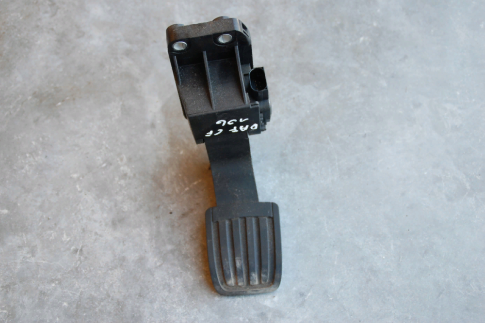 1860241 Педаль газа DAF XF 106 Euro 6 Львов - изображение 1