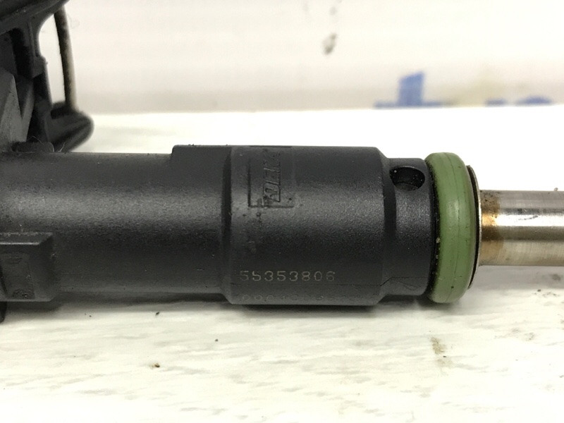 Форсунка топливная Chevrolet Cruze J300 1.8 2009 (б/у) Київ - зображення 3