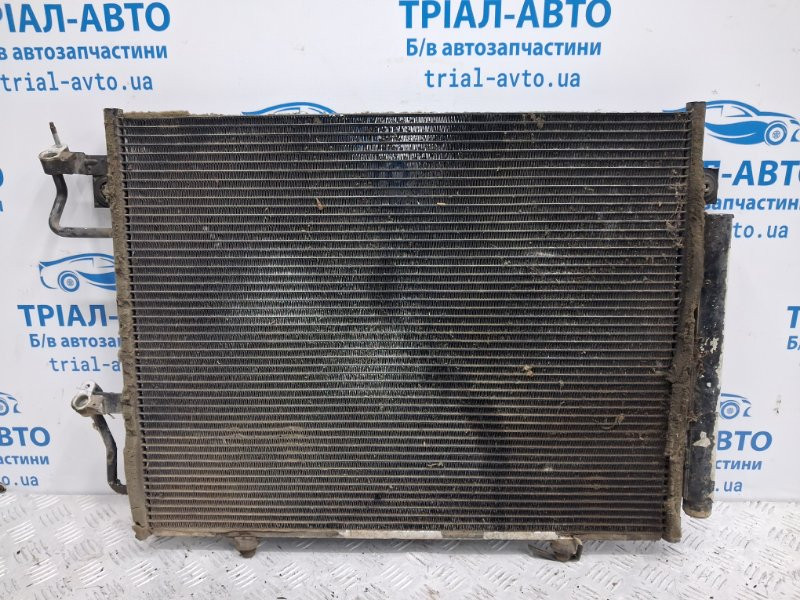 Радиатор кондиционера Mitsubishi Pajero Wagon 3 3.2 ДИЗЕЛЬ 4M41 1999 (б/у) Киев - изображение 1