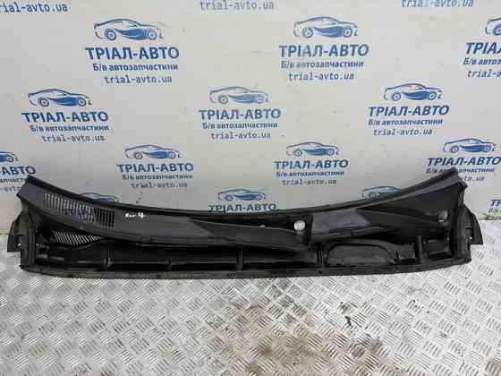 Дефлектор дворников Toyota RAV 4 2005-2016 5570842140 (Арт. 83392) Киев