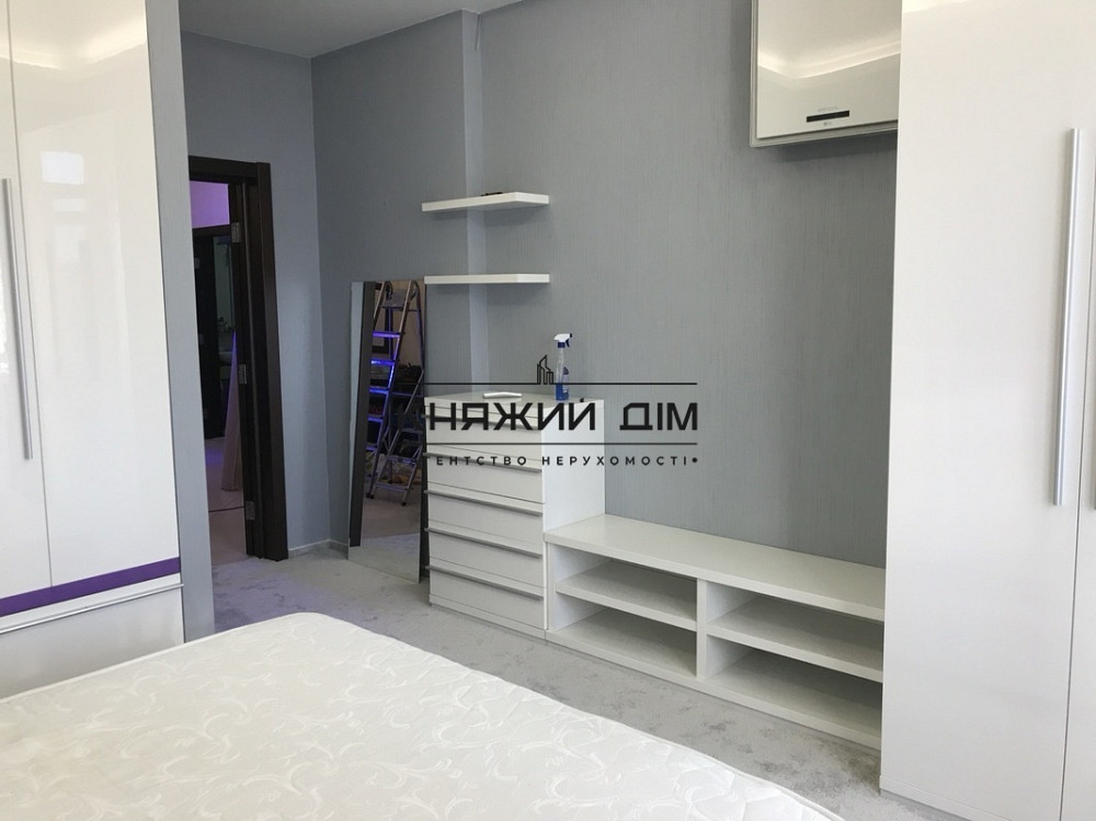 Оренда 3-х к. квартири студіо в ЖК Пори Року м. Вокзальна. №11203493 Киев - изображение 8