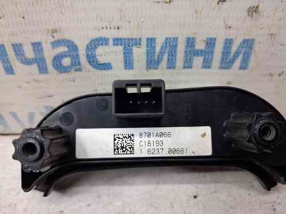 Кнопки руля Mitsubishi Pajero Wagon 2006-2022 8701A066 (Арт. 87531) Киев