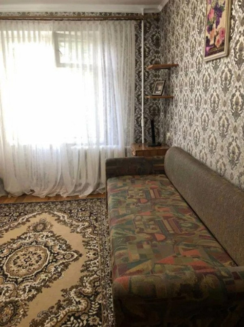 продам 3 комнатную солнечный Днепр - изображение 1