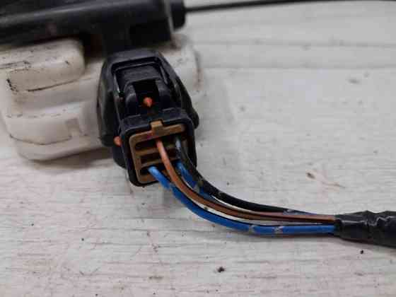 Замок двери передний правый Mitsubishi Pajero Wagon 2006-2022 MR573708 (Арт. 68697) Київ