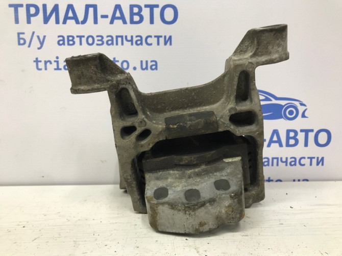 Подушка ДВС правая Mazda 3 2012-2018 KD62-39-060 (Арт. 53556) Киев - изображение 1