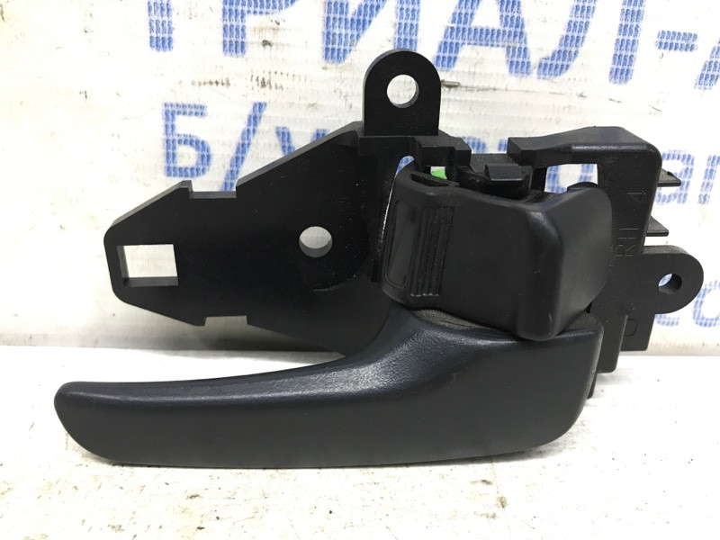 Ручка двери внутренняя правая Mitsubishi Outlander XL 2.2 DIESEL 4N14 2007 (б/у) Київ - зображення 1