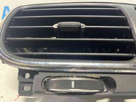 Дефлектор обдува Dodge Journey 1 2.4 БЕНЗИН ED3 2007 (б/у) Киев