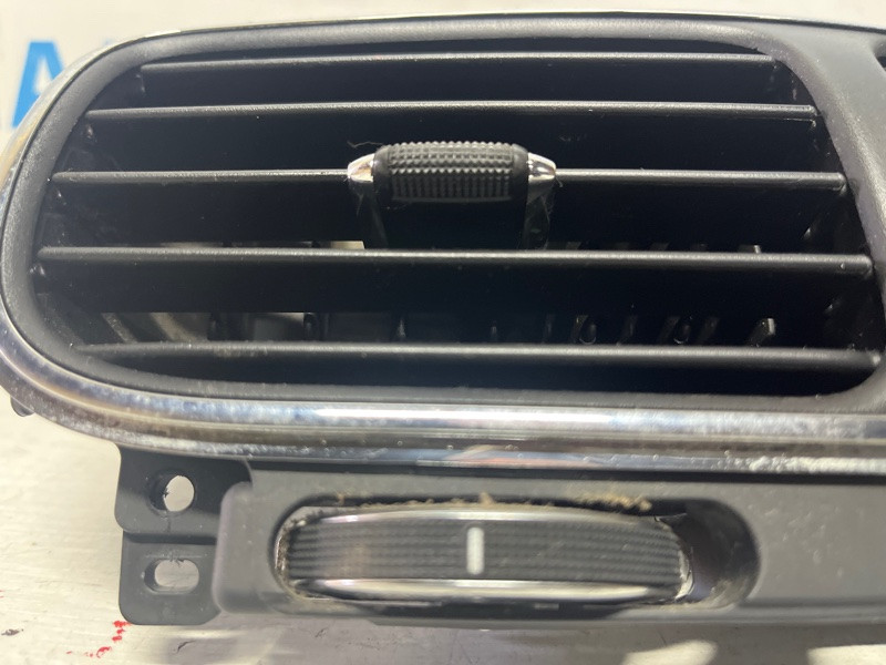 Дефлектор обдува Dodge Journey 1 2.4 БЕНЗИН ED3 2007 (б/у) Киев - изображение 3