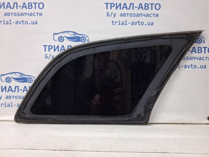 Стекло в кузов заднее левое Toyota Avensis T25 1.8 БЕНЗИН 1ZZFE 2002 (б/у) Киев - изображение 2