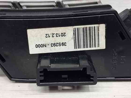 Кнопки руля Hyundai Santa fe 2012-2019 39S293N000 (Арт. 76103) Киев