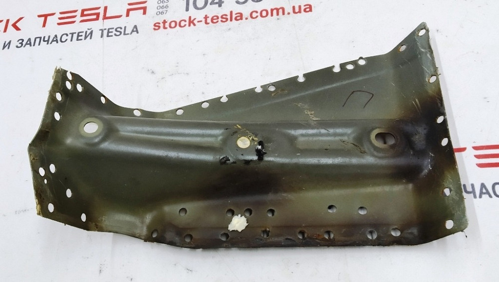 3Четверть передняя правая усилитель лонжерона верхней Tesla model 3 1075946-S0-A Киев - изображение 2