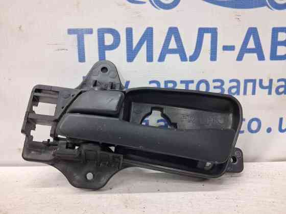 Ручка двери внутреняя передняя левая Hyundai I30 FD 1.6 DIESEL D4FB 2007 (б/у) Киев