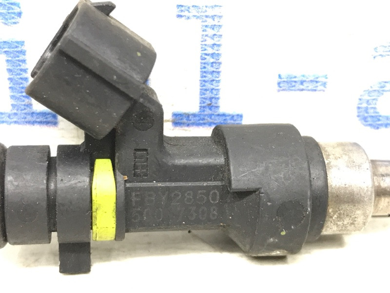 Форсунка топливная Nissan Qashqai J10 2.0 БЕНЗИН MR20DE 2006 (б/у) Киев - изображение 2