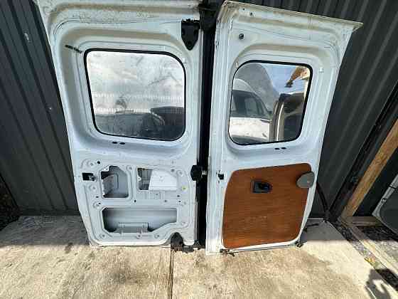 Дверь задняя комплект Nissan Primastar 2001-2013 (пасс.) Ковель