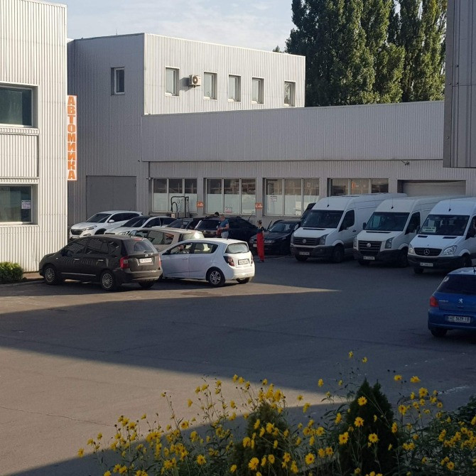 Здається в оренду приміщення 150 м кв під СТО або склад в Крівому Розі р-н Автвокзалу Кривой Рог - изображение 2