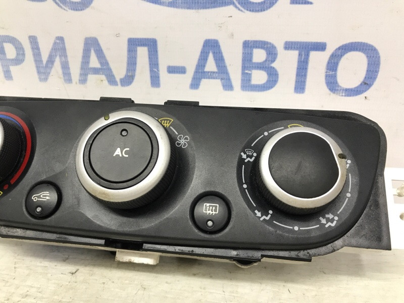 Блок управления кондиционером Renault Megane 3 1.5 DIESEL K9K 2008 (б/у) Київ - зображення 3