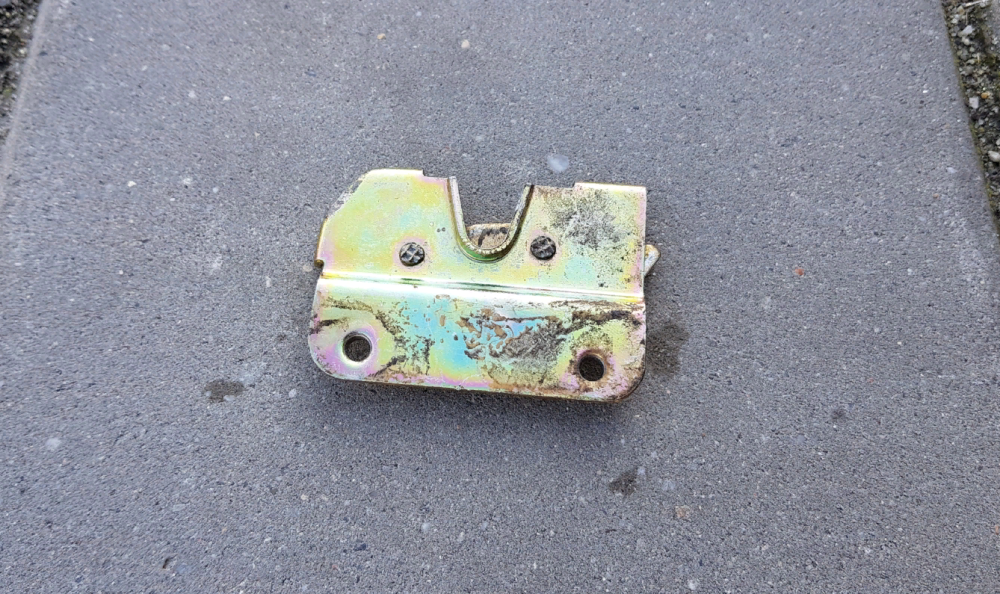 1957079, 1957078 Замок двери бардачка внешнего DAF XF 106 Euro 6 Львов - изображение 1