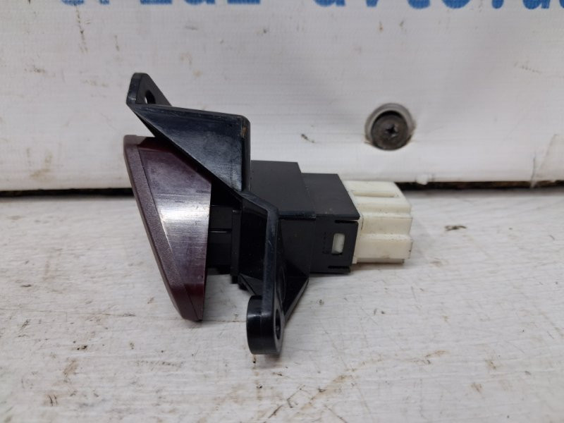 Кнопка аварийки Mitsubishi Pajero Wagon 3 3.2 ДИЗЕЛЬ 4M41 1999 (б/у) Київ - зображення 3