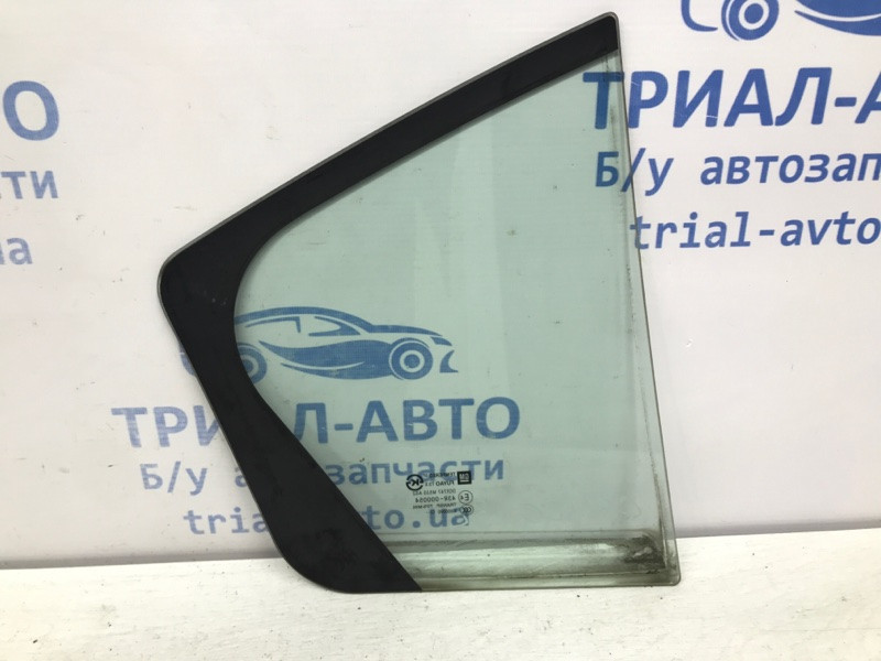 Стекло двери задней левой (форточка) Chevrolet Cruze J300 1.6 F16D4 2009 (б/у) Київ - зображення 2