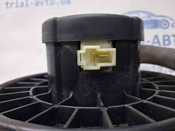 Моторчик печки Mitsubishi L200 KB 2.5 DIESEL 4D56 2006 (б/у) Киев