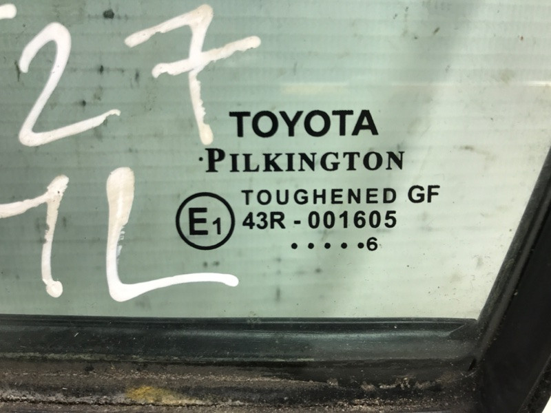 Стекло двери задней левой (форточка) Toyota Avensis T27 2.0 DIESEL 2009 (б/у) Київ - зображення 3