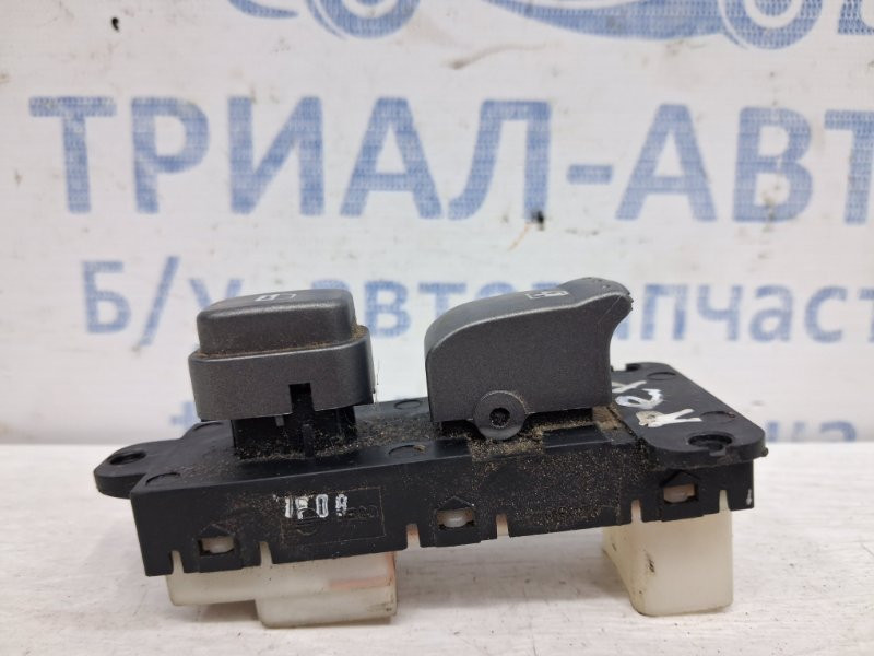 Кнопка стеклоподъемника SsangYong Rexton Y250 2.7 D27DT 2006 перед. (б/у) Київ - зображення 1