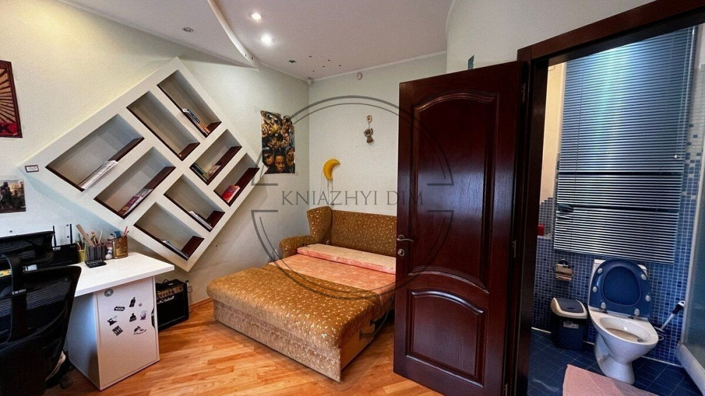 БЕЗ КОМІСІЇ !!! Оренда дворівневої 4-х к. кв. з великою терасою у центрі, м. Палац Україна. № 112007 Киев - изображение 8