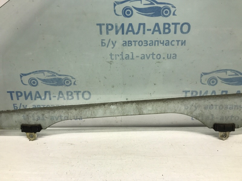 Стекло двери переднее левое Mitsubishi ASX GA 1.8 DIESEL 4N13 2010 (б/у) Київ - зображення 2