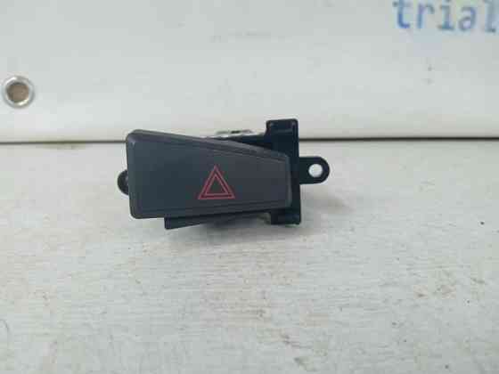 Кнопка аварийки Mitsubishi Pajero Wagon 4 3.2 ДИЗЕЛЬ 4M41 2006 (б/у) Киев