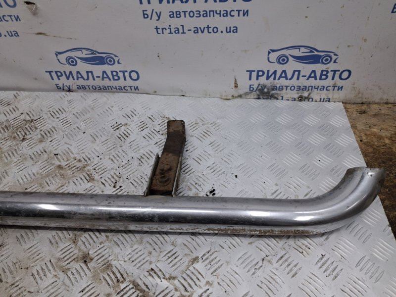 Подножка Mitsubishi L200 KB 2.5 DIESEL 4D56 2006 лев. (б/у) Киев - изображение 4