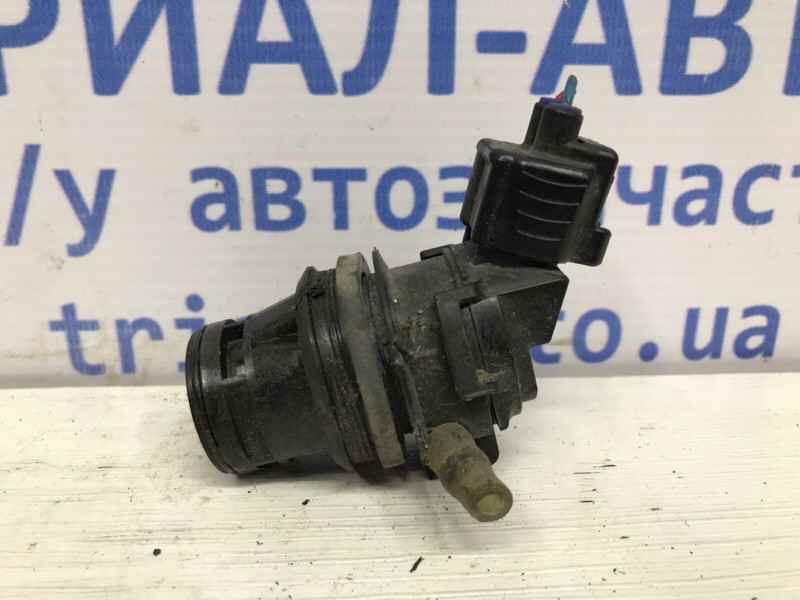 Насос омывателя стекла Toyota RAV 4 A30 2.0 БЕНЗИН 1AZFE 2005 (б/у) Киев - изображение 1