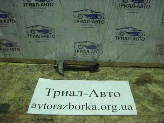 Ограничитель двери передний правый Nissan Qashqai J10 2.0 БЕНЗИН MR20DE 2006 перед. прав. (б/у) Киев