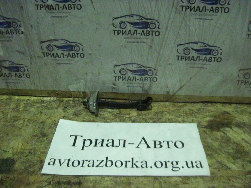 Ограничитель двери передний правый Nissan Qashqai J10 2.0 БЕНЗИН MR20DE 2006 перед. прав. (б/у) Киев - изображение 1