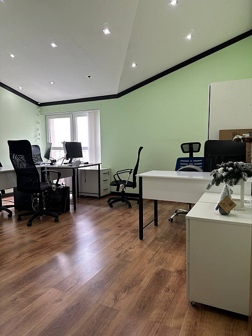 Не пропустіть, унікальне офісне приміщення в самому серці міста. Верхній поверх, тераси, ліфт Ивано-Франковск - изображение 8