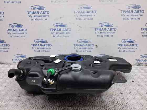 Бак топливный пластик Toyota Auris E150 1.6 БЕНЗИН 1ZRFAE 2006 (б/у) Киев