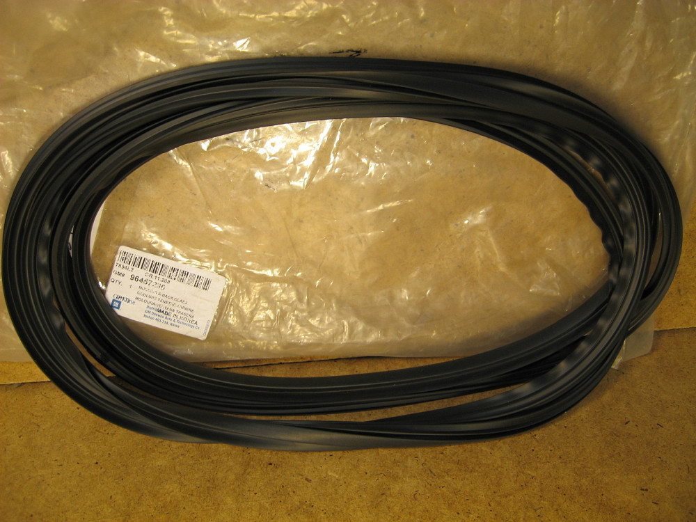 Уплотнитель заднего стекла Aveo T200 Дніпро - зображення 1