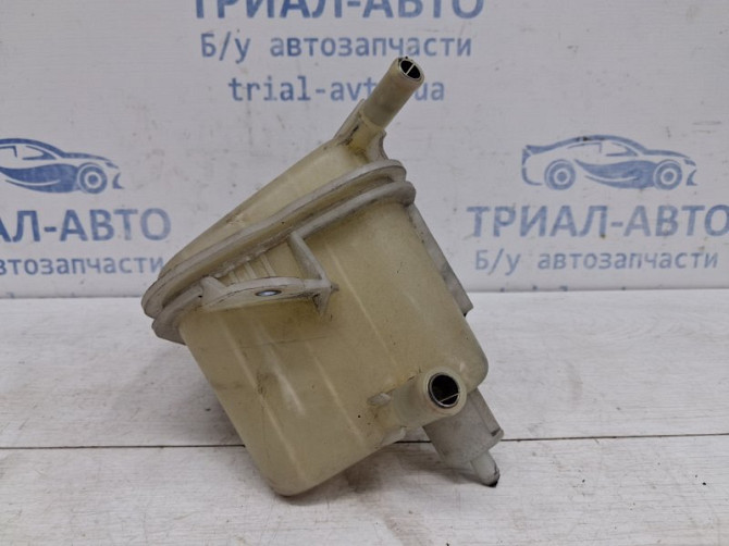 Бачок радиатора (расширительный) Toyota Auris E150 1.6 БЕНЗИН 1ZRFAE 2006 (б/у) Київ - зображення 2