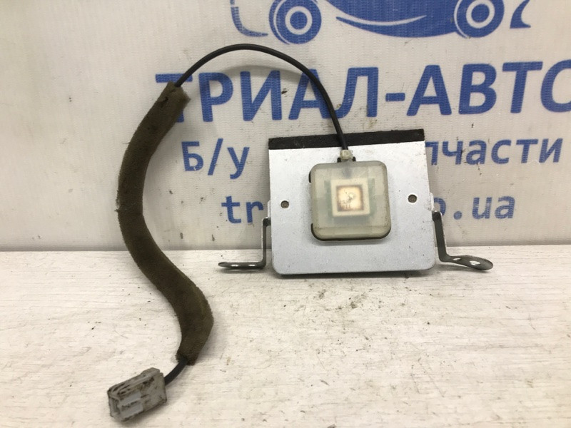 Антенна навигаций Toyota Avensis T25 1.8 БЕНЗИН 1ZZFE 2002 (б/у) Киев - изображение 1