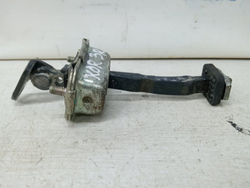 Ограничитель двери задний правый SsangYong Korando C200 2.0 DIESEL D20DT 2010 (б/у) Киев - изображение 1