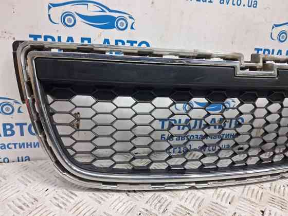 Решетка радиатора Chevrolet Captiva C140 2.2 DIESEL Z22D1 2006 (б/у) Киев