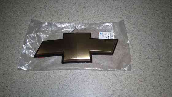 Эмблема решетки радиатора Captiva Днепр