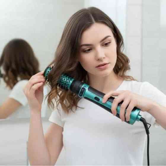 Фен-щетка VGR V 495 GREEN 1200 Вт зеленый Киев