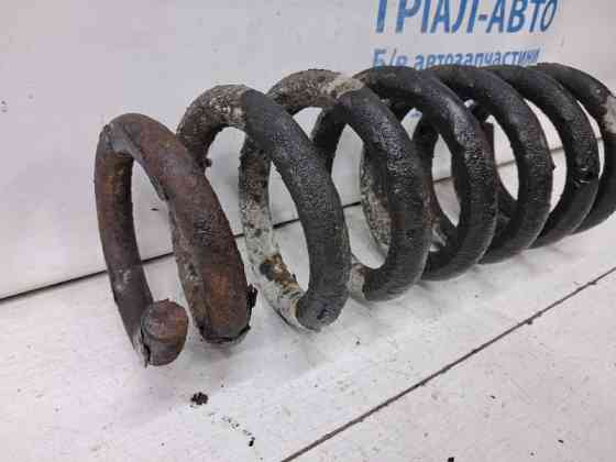 Пружина передняя Mitsubishi Pajero Wagon 3 3.2 ДИЗЕЛЬ 4M41 1999 (б/у) Киев