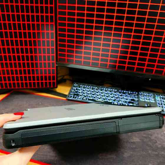 Захищений Panasonic Toughbook FZ-55 mk2 i5-1145G7 32/512gb SSD m.2 NVMe 4G Сенсорний IPStouch Київ