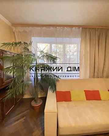 Продаж 2 кімнатна квартира м. Золоті ворота КОД 21146872 Киев